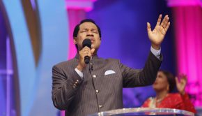 pastor-chris-oyakhilome-healing-streams-live-healing-services