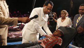 Healing Streams Live Healing Services with Pastor Chris are coming in November 4th–5th. Those who want to participate can register for the program now.